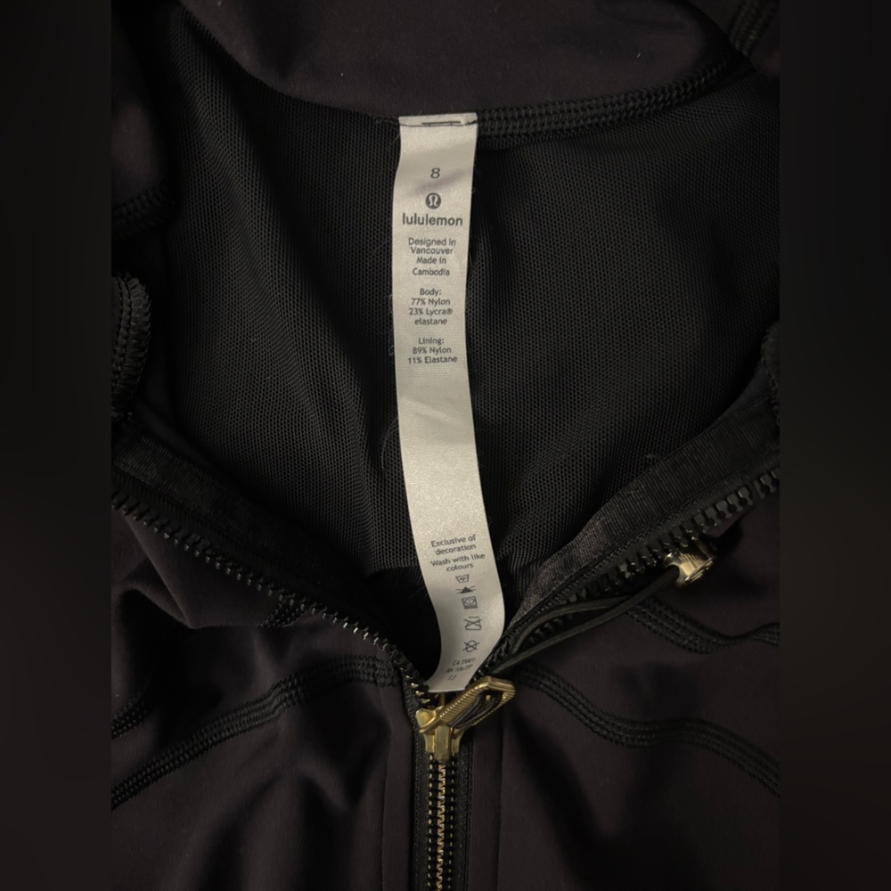 lululemon athletica special edition cropped define jacket - Picture 3 of 6